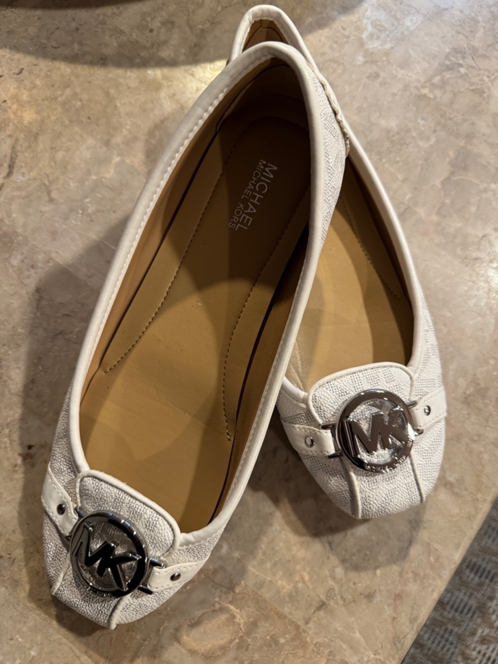 MICHAEL Michael Kors White Logo-Embellished Ballet Flats